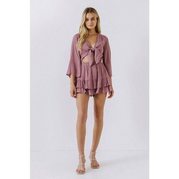 La Ven Front Bow Tie Romper with Ruffled Hem size large - Picture 1 of 11